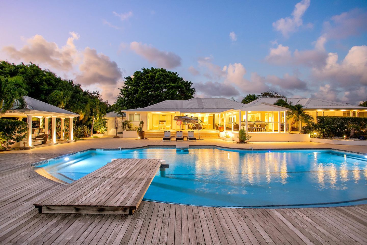 圣马丁岛的独栋别墅，Terres Basses，编号76417947