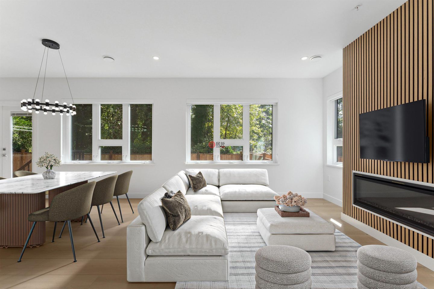 加拿大不列颠哥伦比亚省North Vancouver的公寓,842 St. Denis,编号78525409