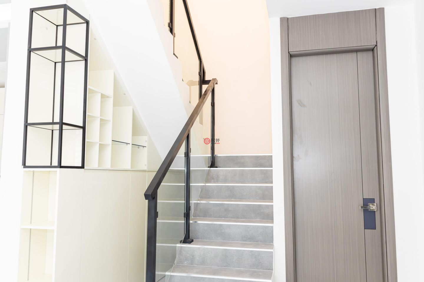 牙买加SurreyKingston的联排别墅，287 The Onyx，编号77834835