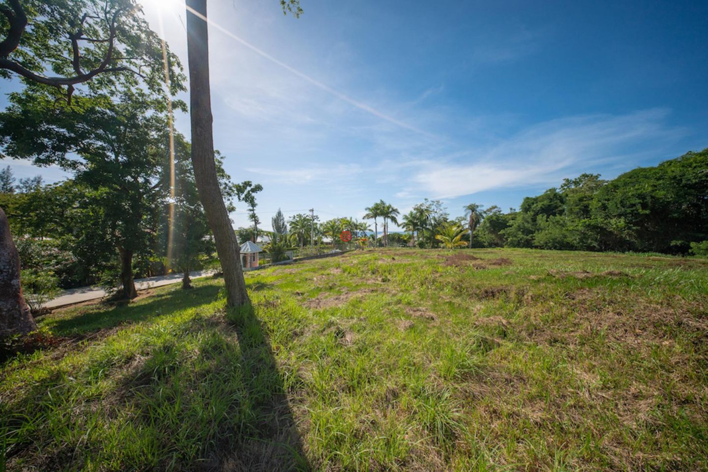 洪都拉斯海湾群岛Roatán的住宅用地，Lot H2 in the Gated Community of Guaiabara Beach，编号78474508