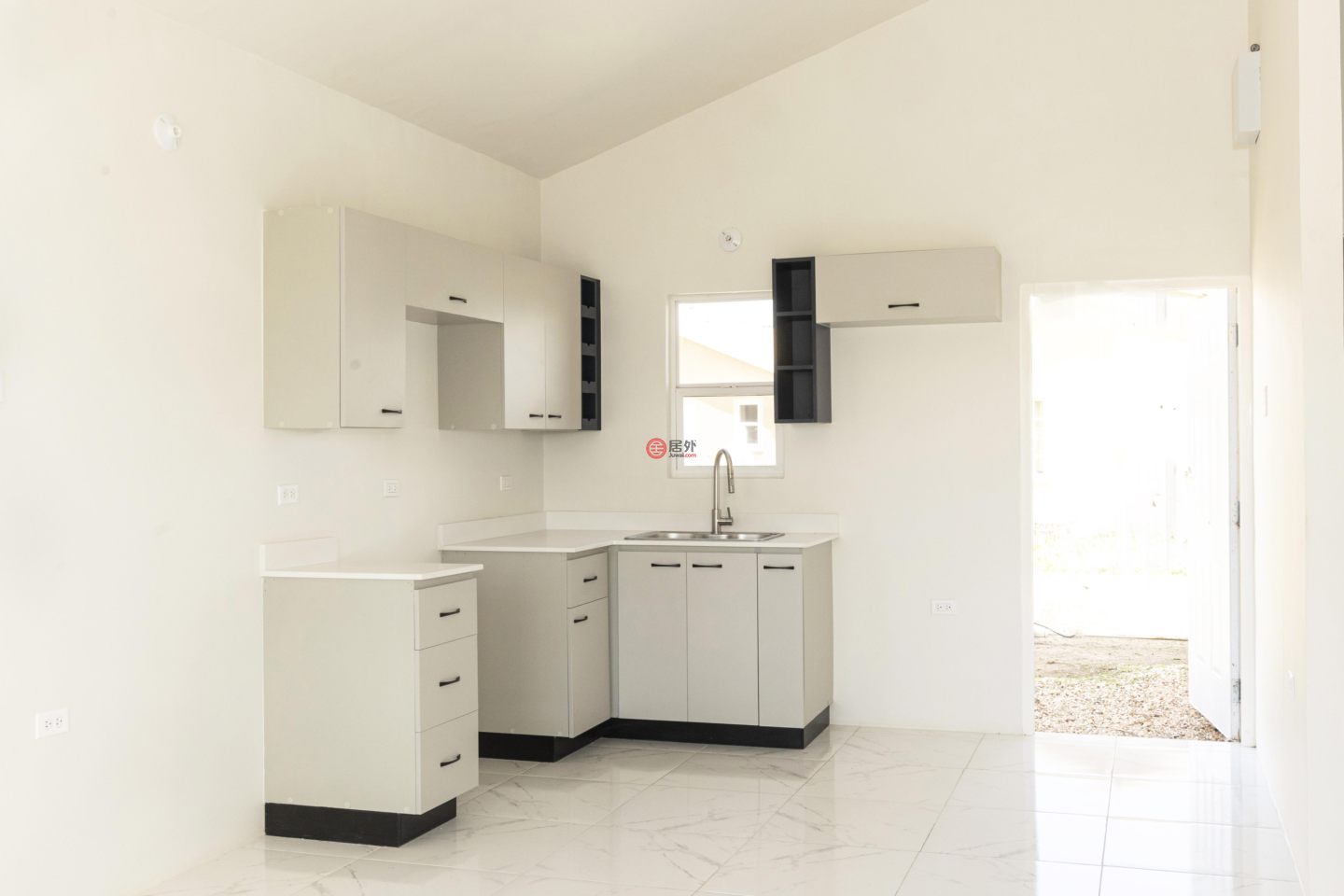 牙买加MiddlesexSt Catherine的独栋别墅，706 Phoenix Park Village 2，编号77811578