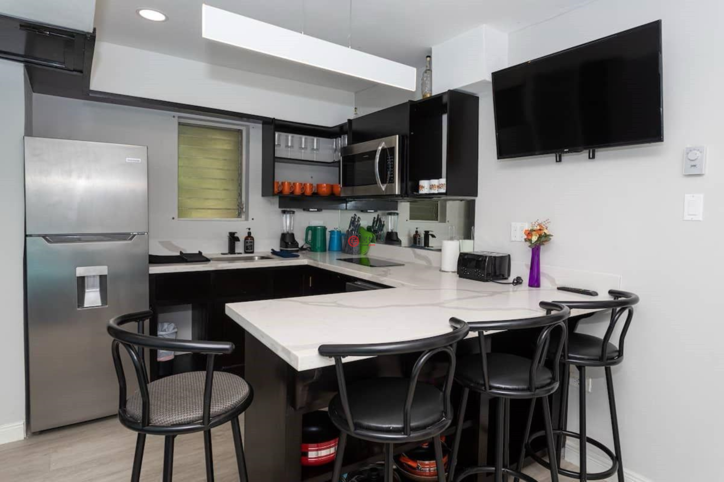 牙买加圣杰姆斯蒙特哥贝的公寓，11 Queens Dr，编号77812325