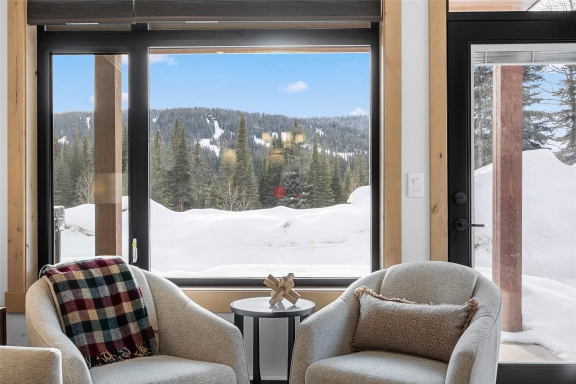 加拿大不列颠哥伦比亚省Sun Peaks的公寓，7005 MCGILLIVRAY LAKE，编号75523416