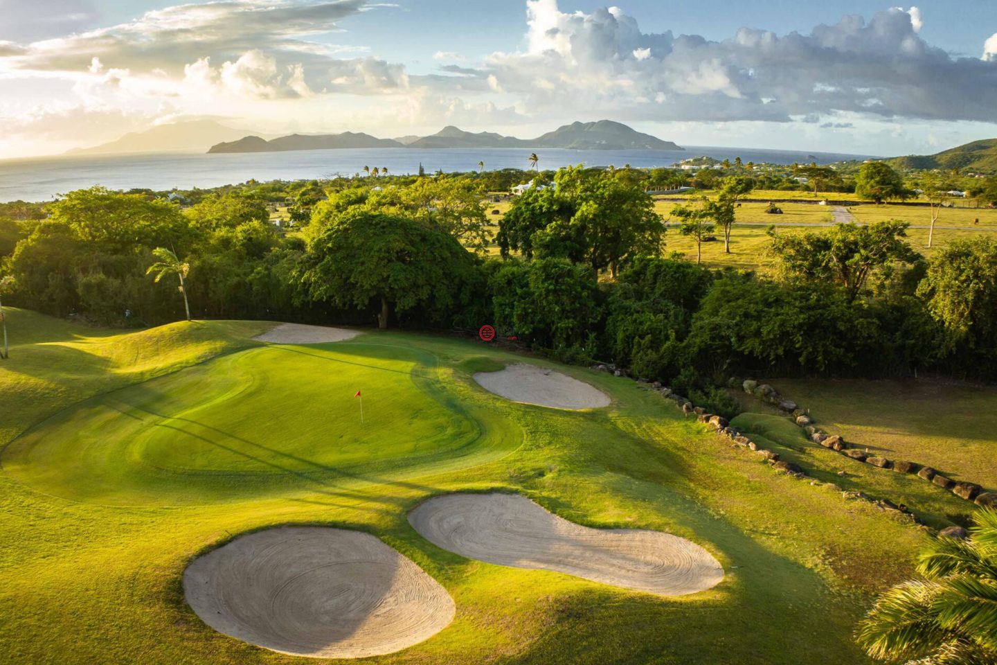 圣克里斯托弗和尼维斯岛NevisSt. Thomas Lowland的公寓，Nevis Peak Residences 4-204，编号77683418