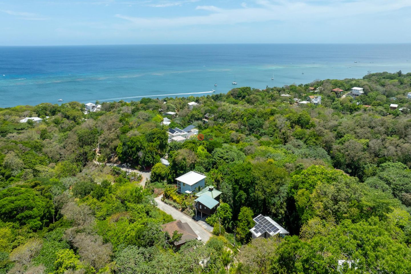 洪都拉斯海湾群岛Roatán的独栋别墅，Turnkey Potential Income Property Between West End & West Bay – Prime Location，编号78484472