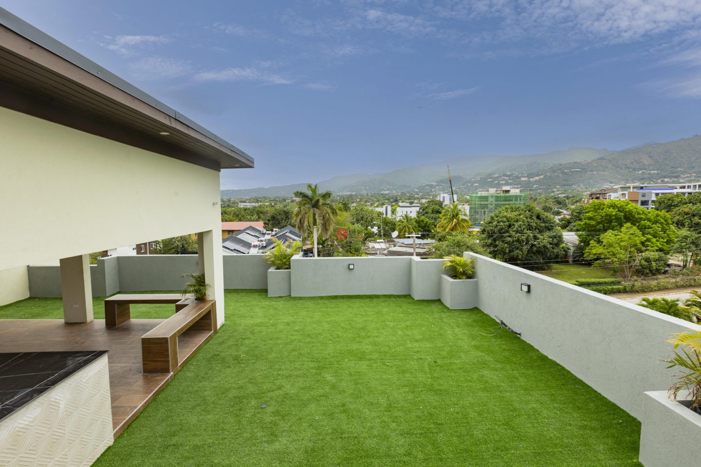 牙买加KingstonKingston的公寓，17 Kings Drive，编号77811398