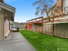 美国华盛顿州Indianola的独栋别墅，20539 CHIEF SEALTH DRIVE NE，编号77310923