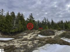 美国密歇根州Beaver Island的住宅用地，None TBD Mrs Reddings Trail，编号76637276