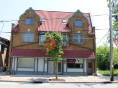 美国威斯康星州Okauchee的公寓，N51W34917 Wisconsin Ave，编号75829496