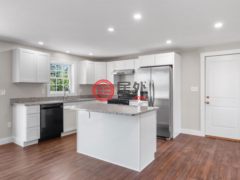美国新罕布什尔州Gilford的独栋别墅，84 Old Lakeshore Road，编号78507002