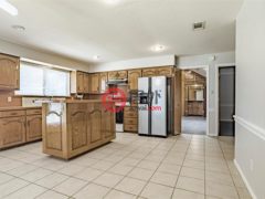 美国德克萨斯州贝德福德的公寓，3704 Westview Drive，编号78418114