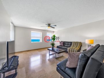Beachfront Residence at Isla Verde