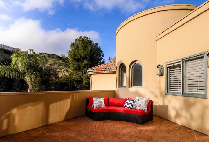 美国加州calabasas6卧5卫特别设计建筑的房产