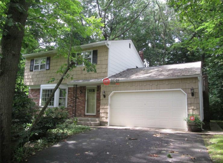 美国纽约州史密斯敦3卧3卫的房产